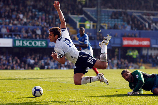 更以他的領 更以他的領